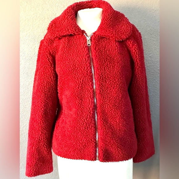 BDG Jackets & Blazers - BDG Urban Outfitters Sherpa Long Sleeve Sweater Size M